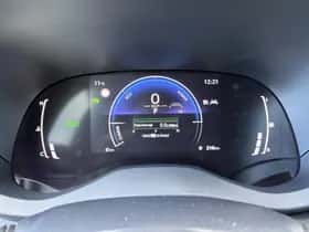 Toyota Yaris Cross (2025) thumbnail 10