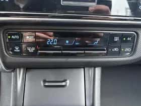 Toyota Auris (2017) thumbnail 19