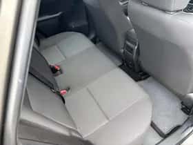 Toyota Auris (2017) thumbnail 28