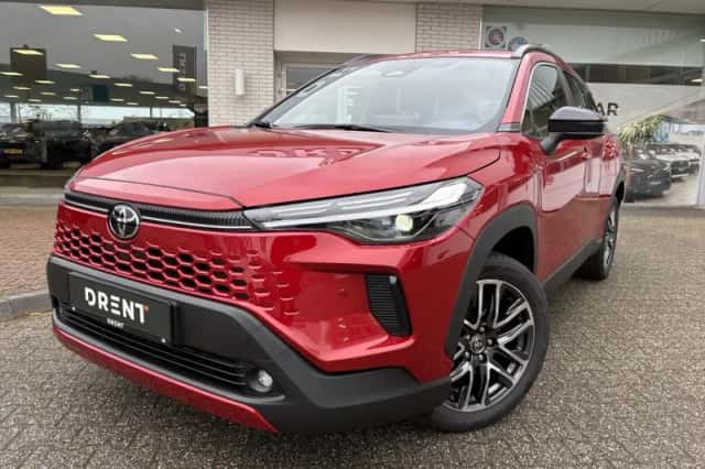 Toyota Corolla (2025) thumbnail 2