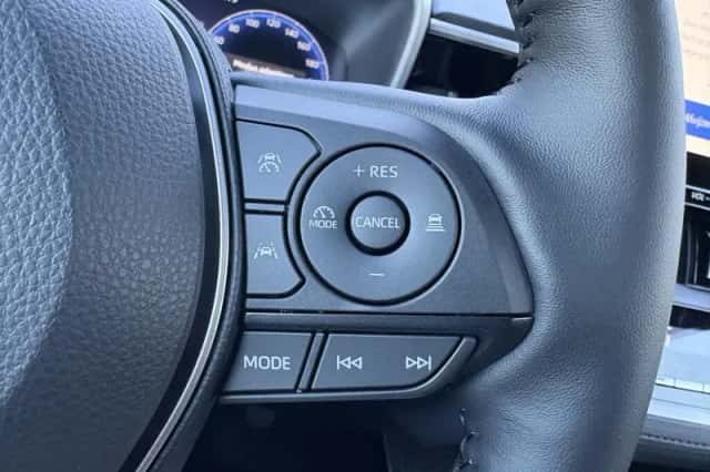 Toyota Corolla (2025) thumbnail 14