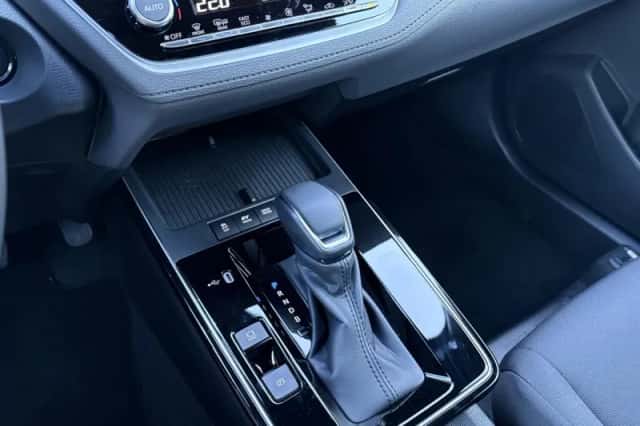 Toyota Corolla (2025) thumbnail 25