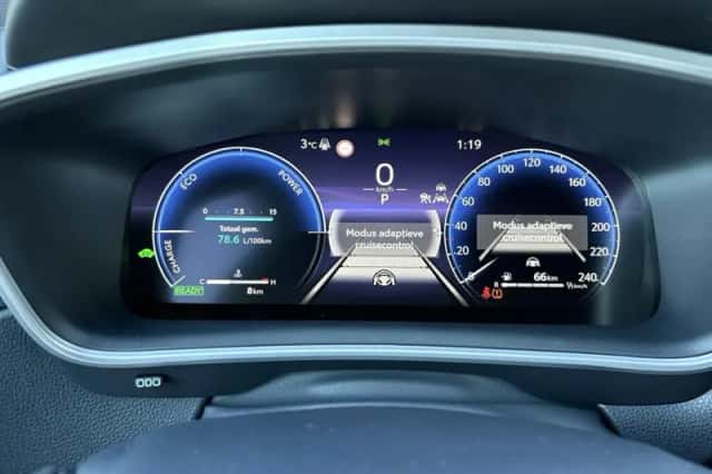 Toyota Corolla (2025) thumbnail 10