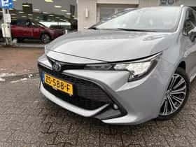 Toyota Corolla (2019) thumbnail 2