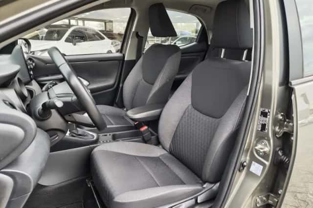 Toyota Yaris (2020) thumbnail 25