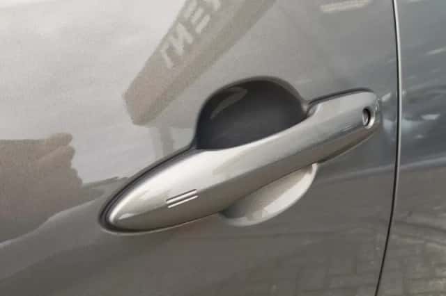 Toyota Yaris (2020) thumbnail 34
