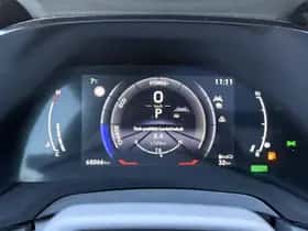 Lexus RX (2023) thumbnail 12