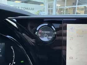 Lexus RX (2023) thumbnail 17