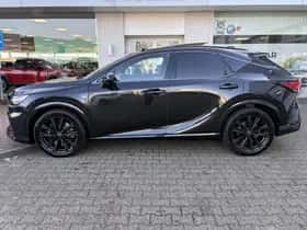 Lexus RX (2023) thumbnail 3