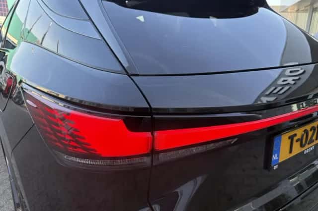Lexus RX (2023) thumbnail 53