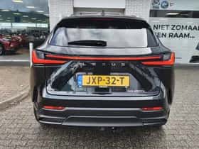 Lexus NX (2025) thumbnail 7