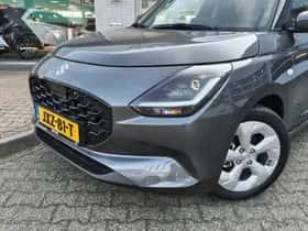 Suzuki Swift (2025) thumbnail 2