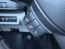 Suzuki Swift (2025) thumbnail 14