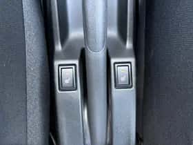 Suzuki Swift (2025) thumbnail 25