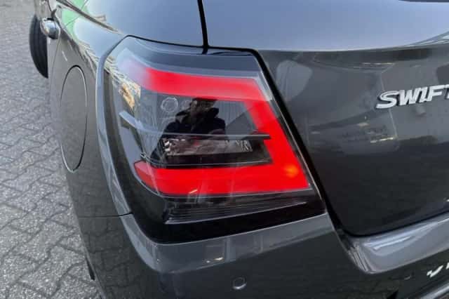 Suzuki Swift (2025) thumbnail 38