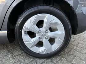 Suzuki Swift (2025) thumbnail 39
