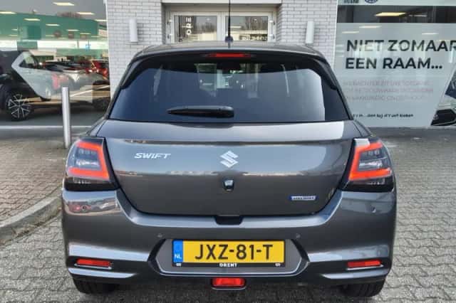 Suzuki Swift (2025) thumbnail 7