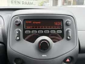 Toyota Aygo (2022) thumbnail 17