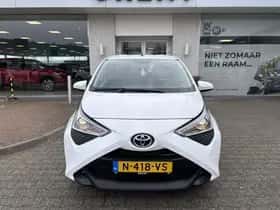 Toyota Aygo (2022) thumbnail 6