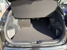 Toyota Yaris Cross (2026) thumbnail 33