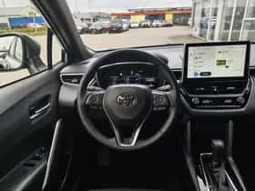 Toyota Corolla (2023) thumbnail 8