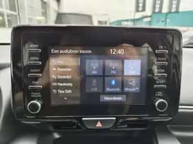 Toyota Yaris (2021) thumbnail 12
