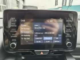 Toyota Yaris (2021) thumbnail 13