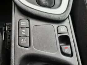 Toyota Yaris (2021) thumbnail 19