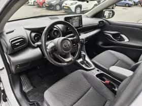 Toyota Yaris (2021) thumbnail 23