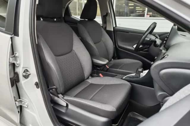 Toyota Yaris (2021) thumbnail 25