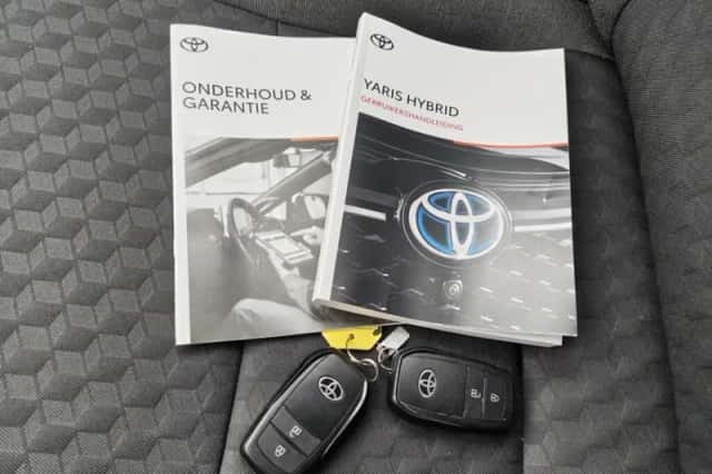 Toyota Yaris (2021) thumbnail 34