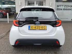 Toyota Yaris (2021) thumbnail 6