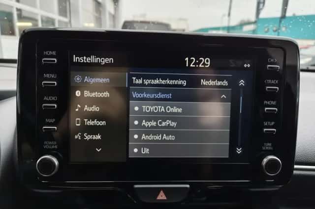 Toyota Yaris (2020) thumbnail 20