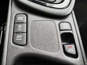 Toyota Yaris (2020) thumbnail 26