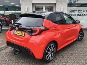 Toyota Yaris (2020) thumbnail 4