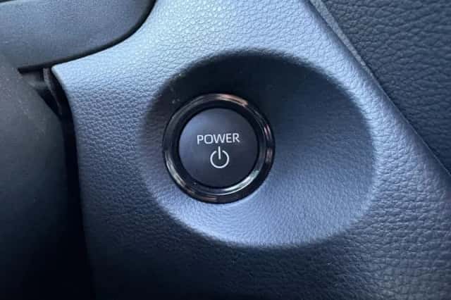 Toyota Corolla (2025) thumbnail 15