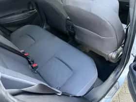 Toyota Corolla (2025) thumbnail 30
