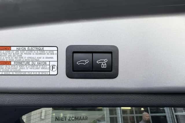 Toyota Corolla (2025) thumbnail 34