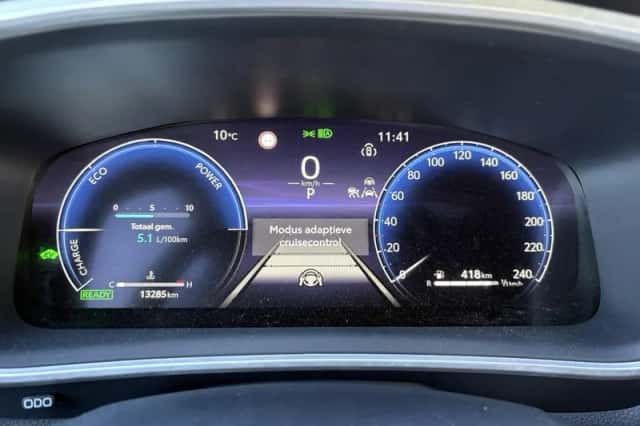 Toyota Corolla (2025) thumbnail 10
