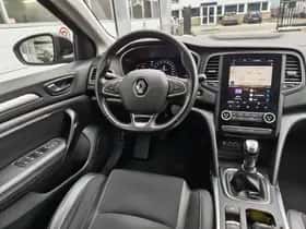 Renault Mégane (2022) thumbnail 9