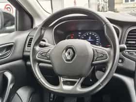 Renault Mégane (2022) thumbnail 10