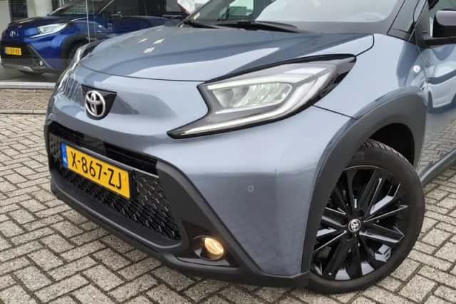 Toyota Aygo (2024) thumbnail 2