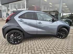 Toyota Aygo (2024) thumbnail 5