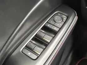 Lexus LBX (2025) thumbnail 21