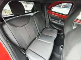 Toyota Aygo (2023) thumbnail 28