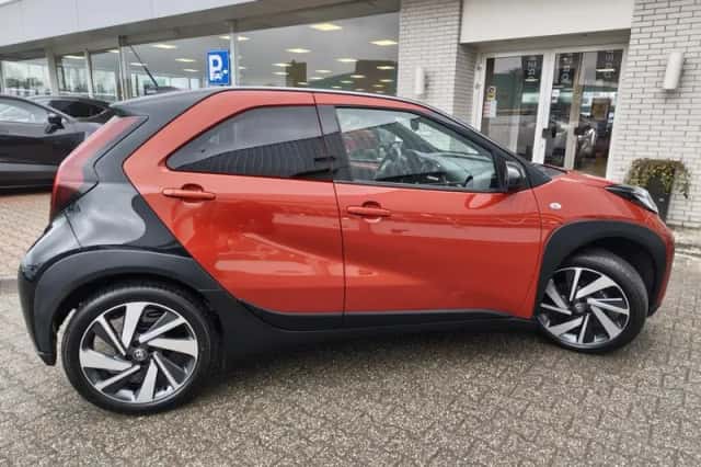 Toyota Aygo (2023) thumbnail 5