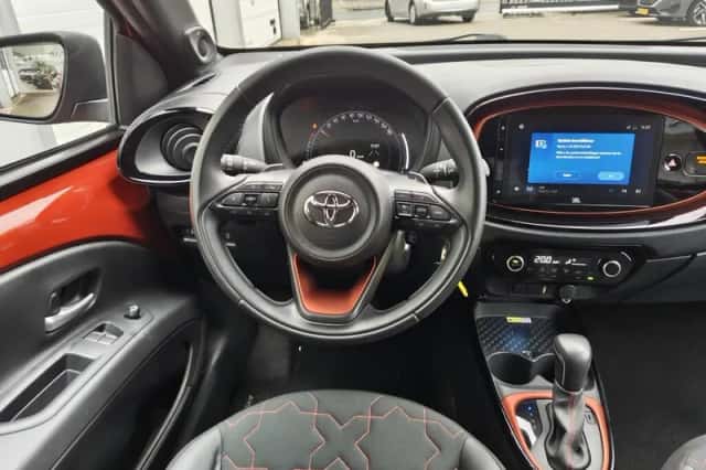 Toyota Aygo (2023) thumbnail 8