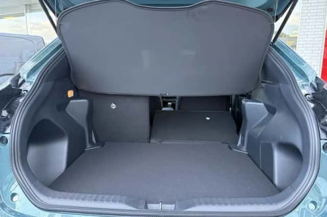 Toyota Yaris Cross (2026) thumbnail 34
