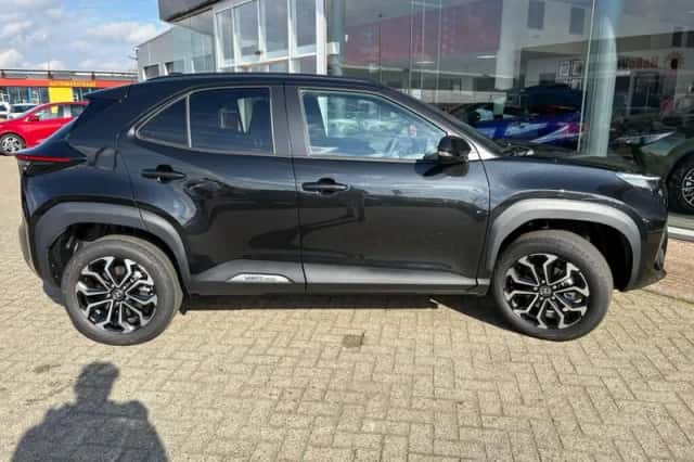 Toyota Yaris Cross (2026) thumbnail 5