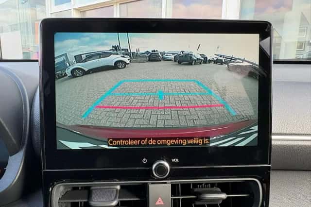 Toyota Yaris Cross (2026) thumbnail 18